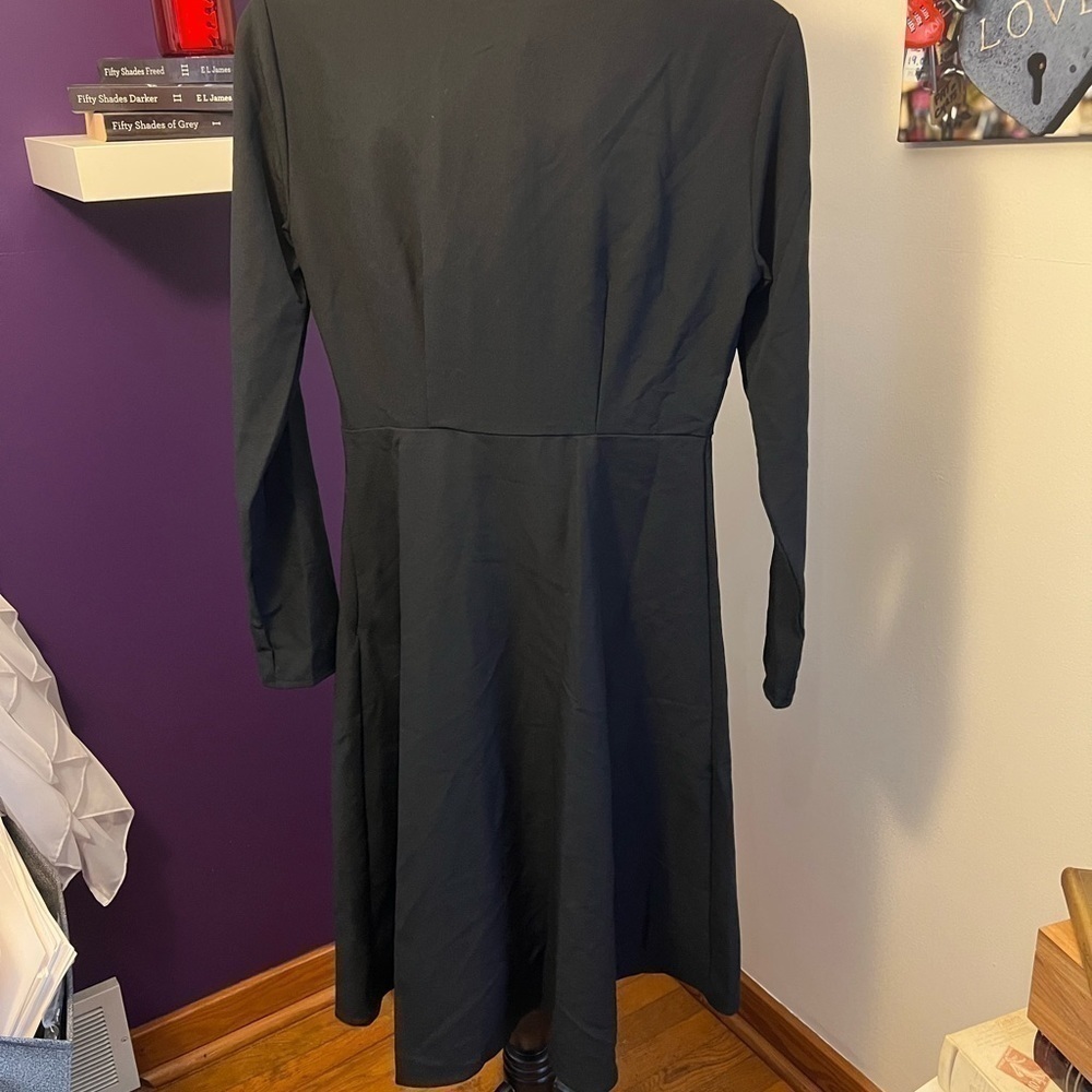 7 for $30 ANNAHHARIRI Long Sleeve Little Black Dress - Picture 7 of 9